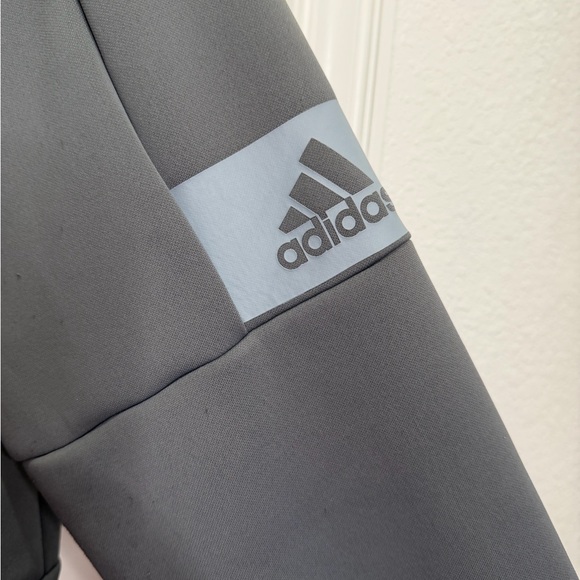 Men or Women Adidas Gray Miami Hurricanes Full-Zip Jacket Sz Small - Picture 3 of 4